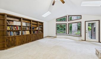 1195 Diamond Dr, Arcata, CA 95521