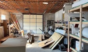 1016 M St, Aurora, NE 68818