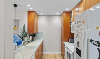 5706 Baltimore Dr 353, La Mesa, CA 91942