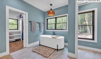3681 Mulatto Mountain Rd, Fleetwood, NC 28626
