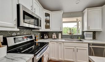 26305 N Broadway, Escondido, CA 92026