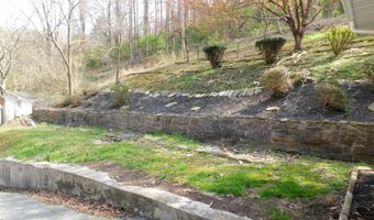 116 Wolf Hollow Rd, Baxter, KY 40806