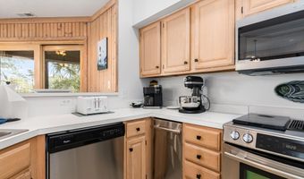 123 N Bald Head Wynd 8, Bald Head Island, NC 28461