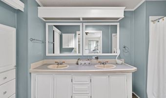 921 Dogwood Dr, Barefoot Bay, FL 32976