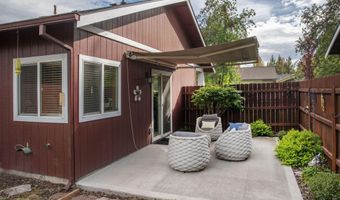 20650 Honeysuckle Ln, Bend, OR 97702