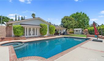 19900 Hiawatha, Los Angeles, CA 91311