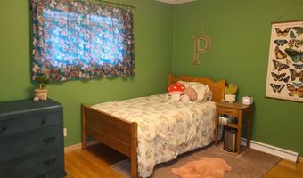 1206 E FRANCES St, Appleton, WI 54911
