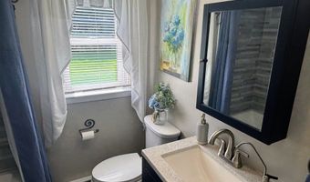 1 Kirtland Ave, Chester, CT 06412