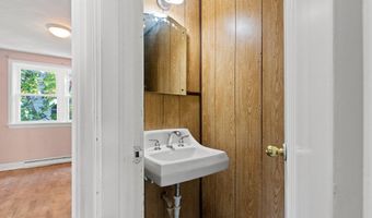 430 E GLENDALE Ave, Appleton, WI 54911