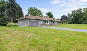 1203 Greenfield Dr, Alden, NY 14004