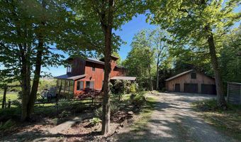 335 Valley View Dr, Addison, VT 05491
