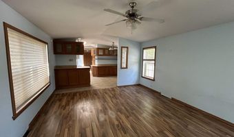 83 Long Shores Dr, Barrington, NH 03825