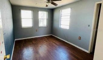 235 MCKEAN St, Auburndale, FL 33823