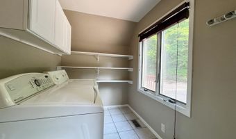 7409 Timberline Trl, Arena, WI 53503