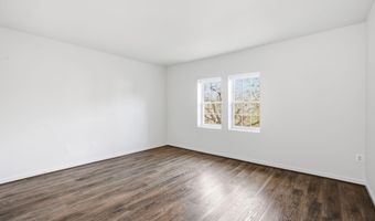 1744 N RHODES St 310, Arlington, VA 22201