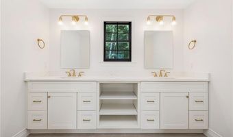 91 Carr Ln, Jamestown, RI 02835