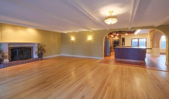 109 Sahagian Rd, Belgrade, ME 04917