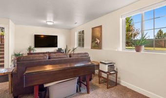 1004 Falcon Ridge Blvd, Belgrade, MT 59714