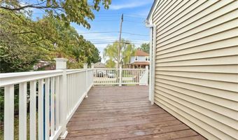 216 Hyde St, Cranston, RI 02920