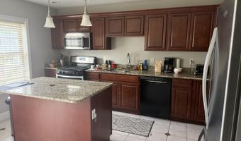 102 Beckman Dr, Altoona, PA 16602