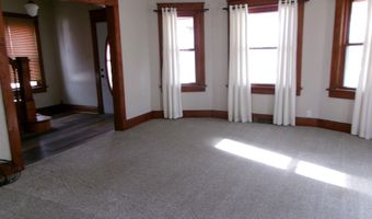 207 E 5th St, Atlantic, IA 50022