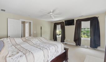 48 Case Rd, Burlington, CT 06013