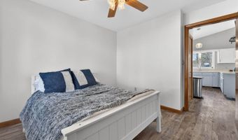 87 Maple Ridge Dr, Monmouth, ME 04259