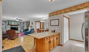 8737 SW 85th St, Auburn, KS 66402