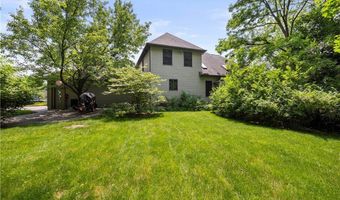 939 Barberry Cir, Amherst, OH 44001