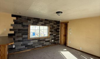 507 DALLAS Rd, Cheyenne, WY 82007