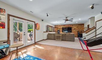 1427 E Timber Falls Ct, Andover, KS 67002