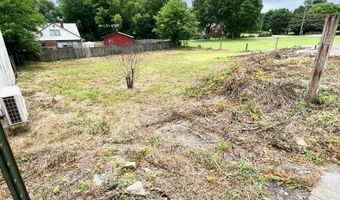 703 W Madison Ave, Athens, TN 37303