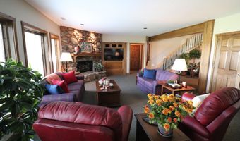 2504 Country Oaks Dr, Atlantic, IA 50022