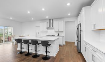 1014 Dr. John Burkey, Algonquin, IL 60102