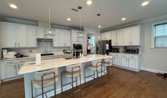335 Stonehouse Dr, Apex, NC 27523