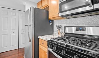 69 Country Place Ct, Alpharetta, GA 30005