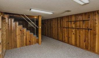 1147 State St, Augusta, KS 67010