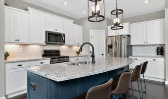 7797 Promontory Dr, Alexandria, KY 41001