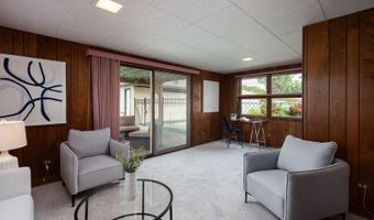 838 S Michigan Ave, Addison, IL 60101