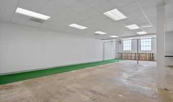 1013 E LINCOLNWAY, Cheyenne, WY 82001