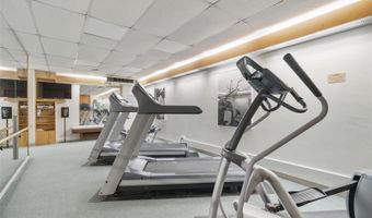 250 Kawaihae St 16B, Honolulu, HI 96825