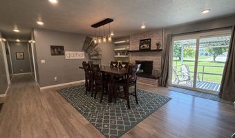 1815 Craig Rd, Aurora, NE 68818