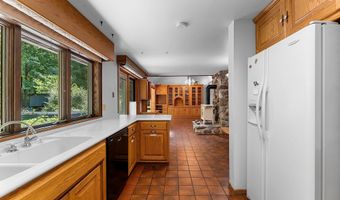 E5401 12TH Road, Algoma, WI 54201