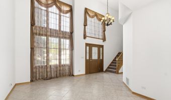 546 N 4th Ave, Addison, IL 60101