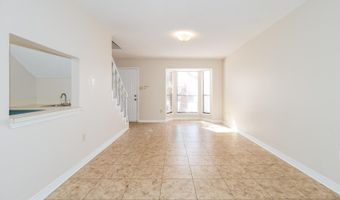 827 E Boyd Dr #C, Baton Rouge, LA 70808