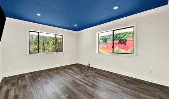 875 White Cottage Rd N, Angwin, CA 94508