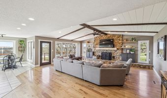 33065 W Trail Ridge Cir, Adel, IA 50003