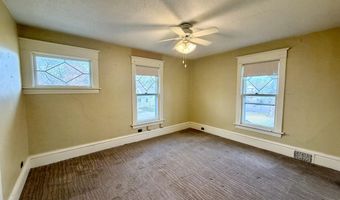 516 SE 10th Ave, Aberdeen, SD 57401