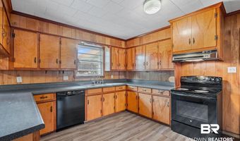 605 N Day Ave, Bay Minette, AL 36507