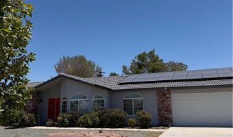 14355 Bochee Rd, Apple Valley, CA 92307